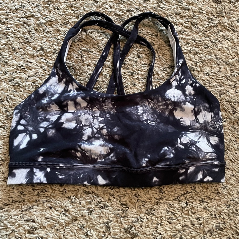 Lululemon Athletica Black and White Sports Bra